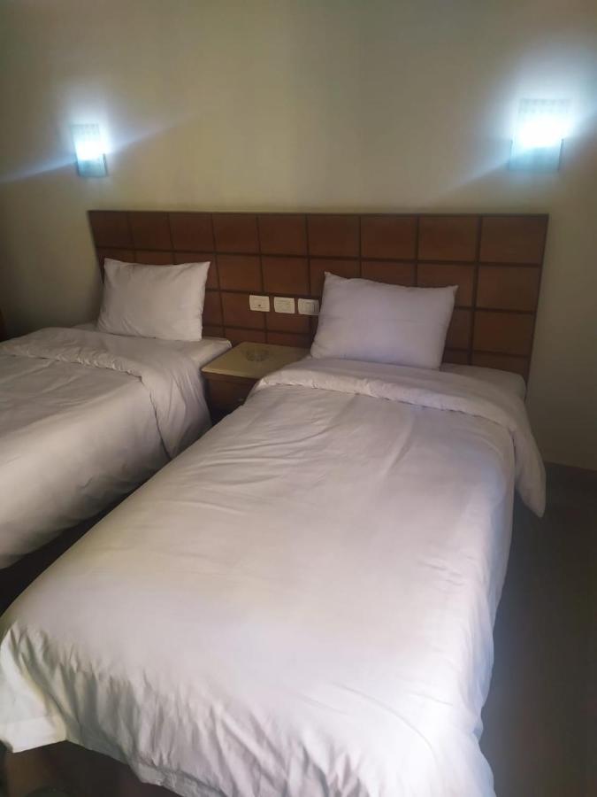 Regency Hotel 기자 외부 사진